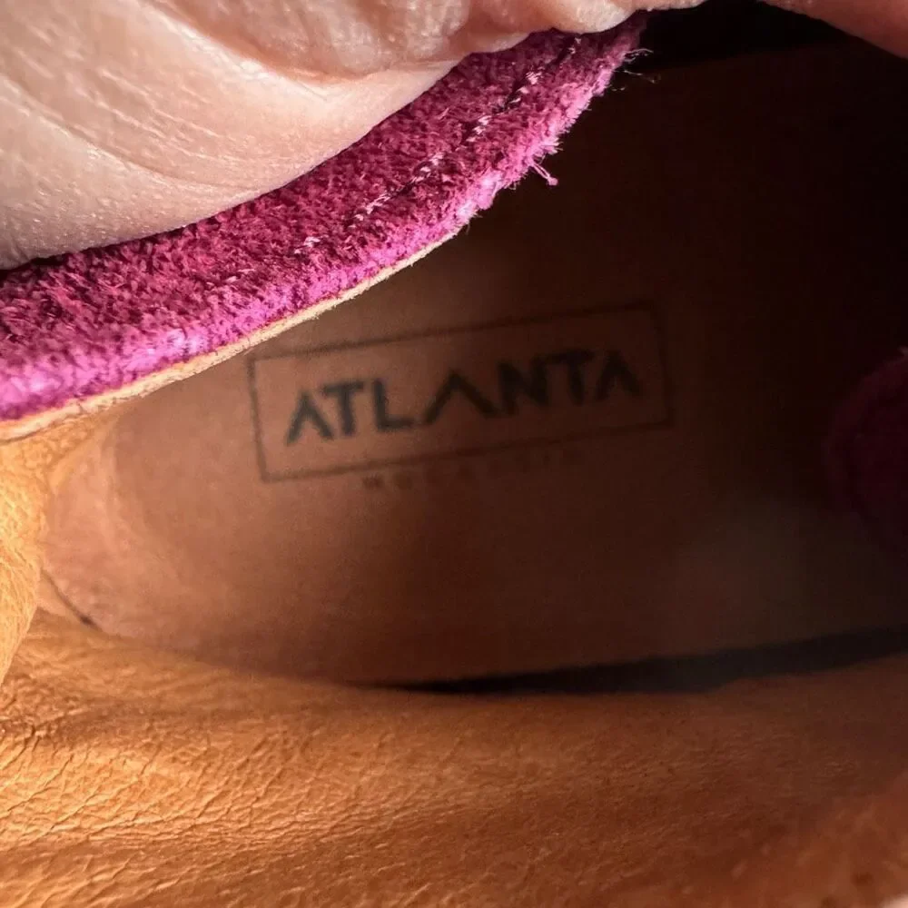 Atlanta Mocassin cranberry suede slip on size 13